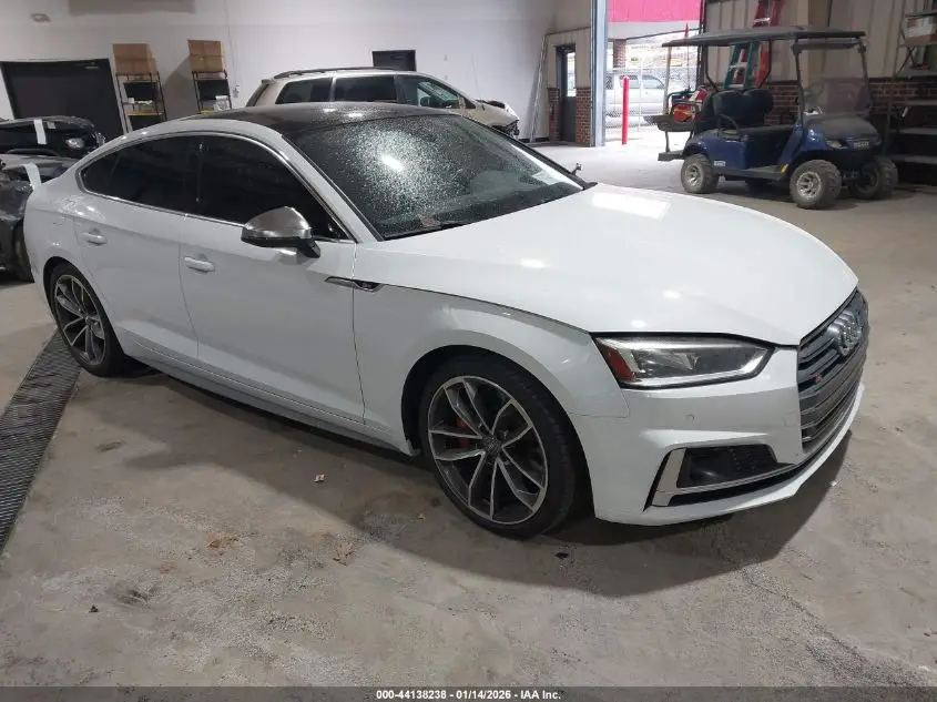 2018 AUDI S5