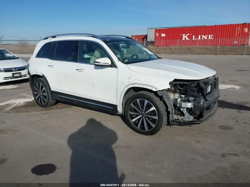 2022 MERCEDES-BENZ GLB 250