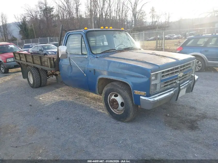 1988 CHEVROLET R30