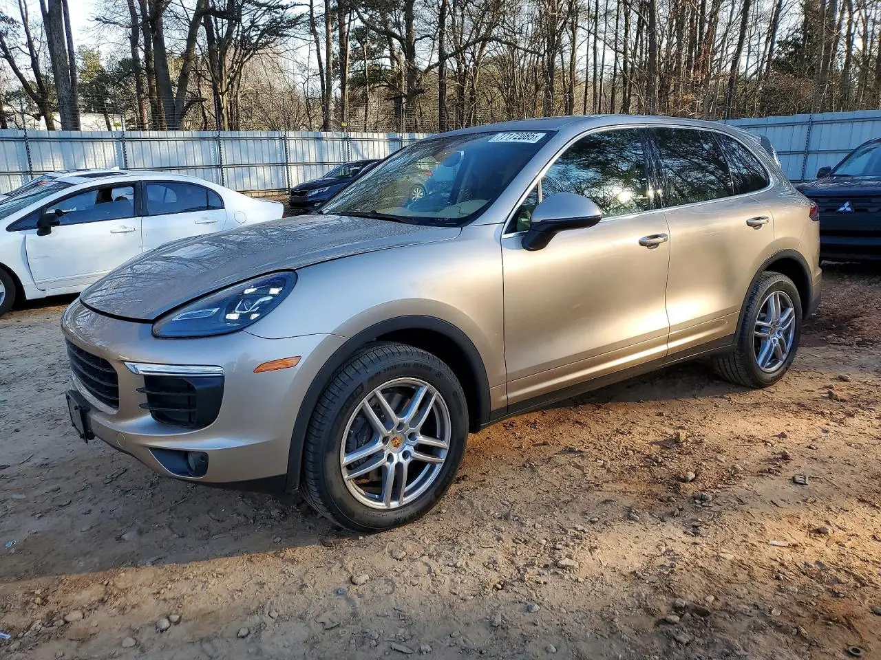 2016 PORSCHE CAYENNE