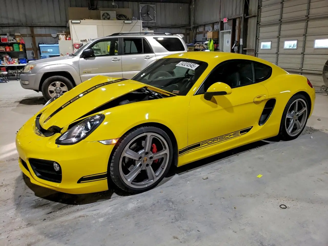 2016 PORSCHE CAYMAN