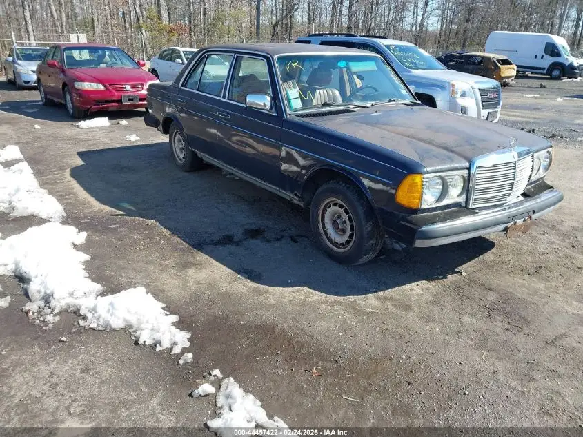 1984 MERCEDES-BENZ 300